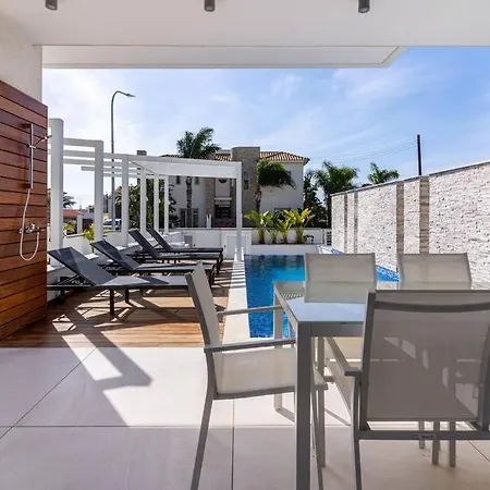 New With Pool, Rooftop Jacuzzi And Sea View * Айя-Напа